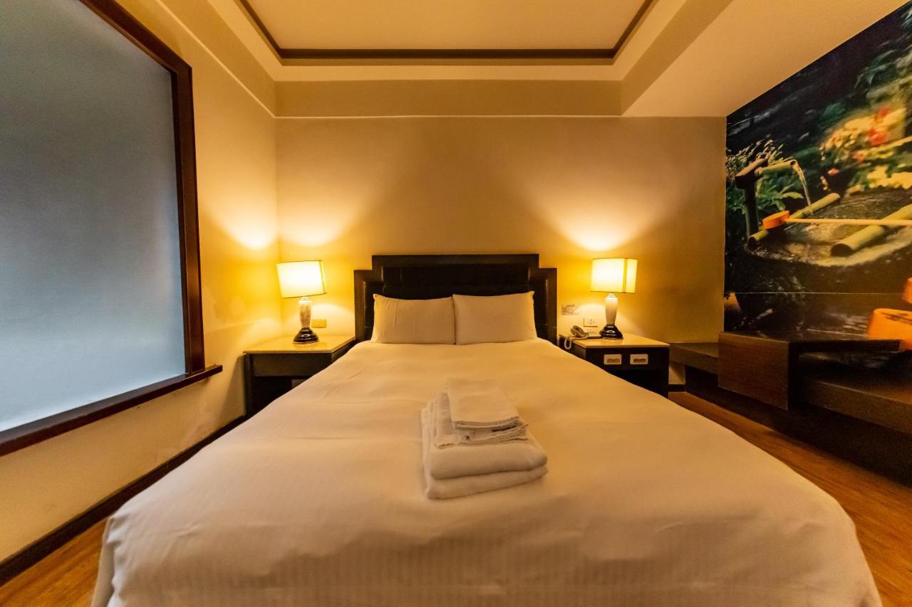 I Hi Sanduo Travel Hotel Kaohsziung Kültér fotó