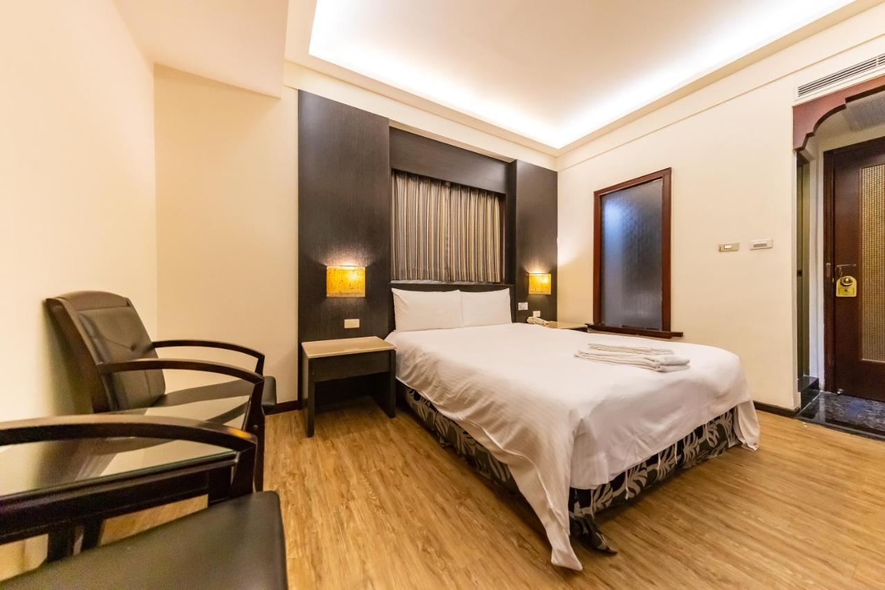 I Hi Sanduo Travel Hotel Kaohsziung Kültér fotó